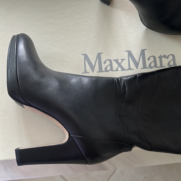 MaxMara Leather Over-the-Knee Boots NWT - Picture 5 of 11